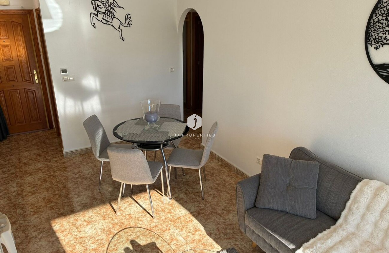 Resale - Apartment / flat -
Punta Prima - Costa Blanca