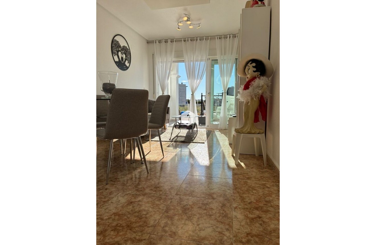 Resale - Apartment / flat -
Punta Prima - Costa Blanca