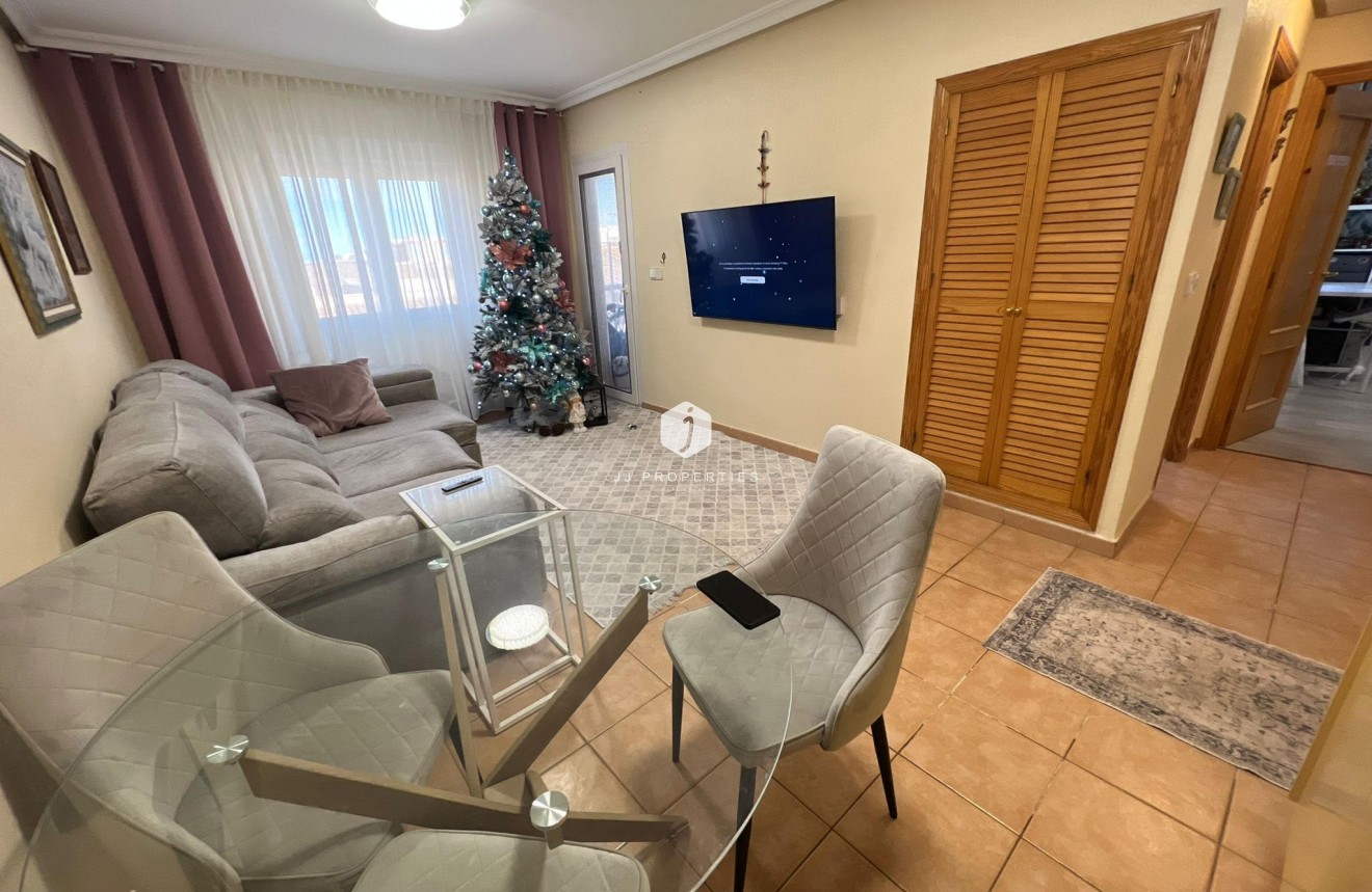 Resale - Apartment / flat -
Torrevieja - Costa Blanca