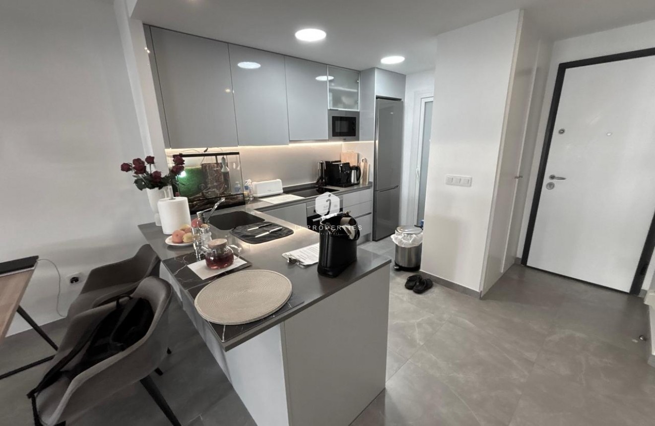 Resale - Apartment / flat -
Playa Flamenca - Costa Blanca