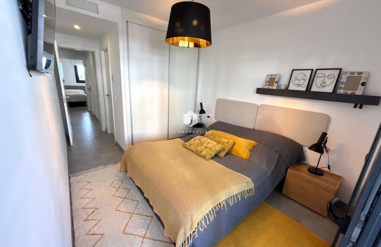 Resale - Apartment / flat -
Playa Flamenca - Costa Blanca