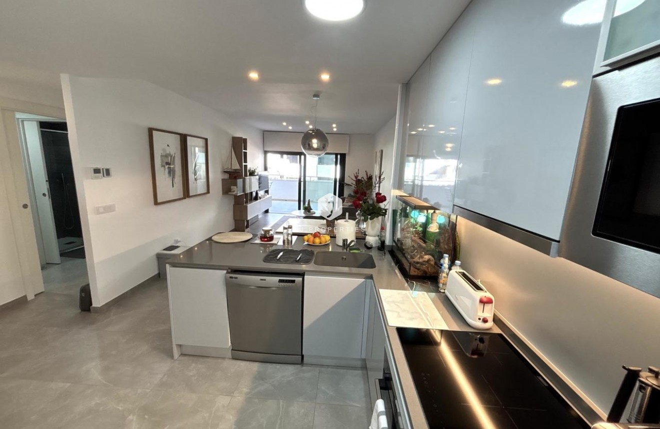 Resale - Apartment / flat -
Playa Flamenca - Costa Blanca