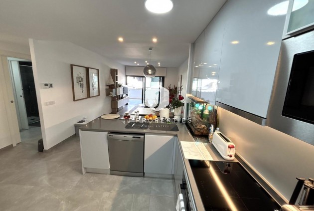 Resale - Apartment / flat -
Playa Flamenca - Costa Blanca