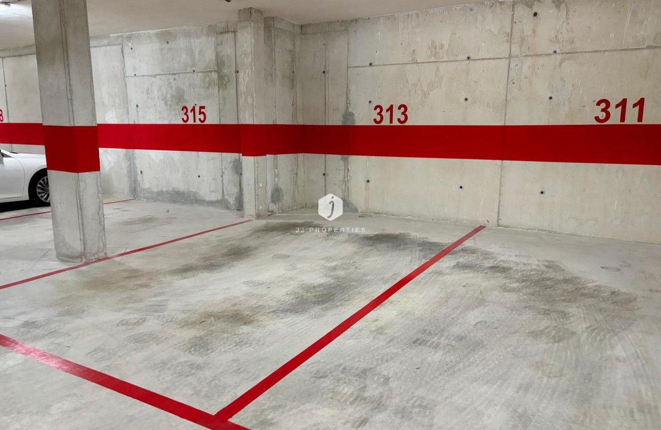 Resale - Apartment / flat -
Playa Flamenca - Costa Blanca