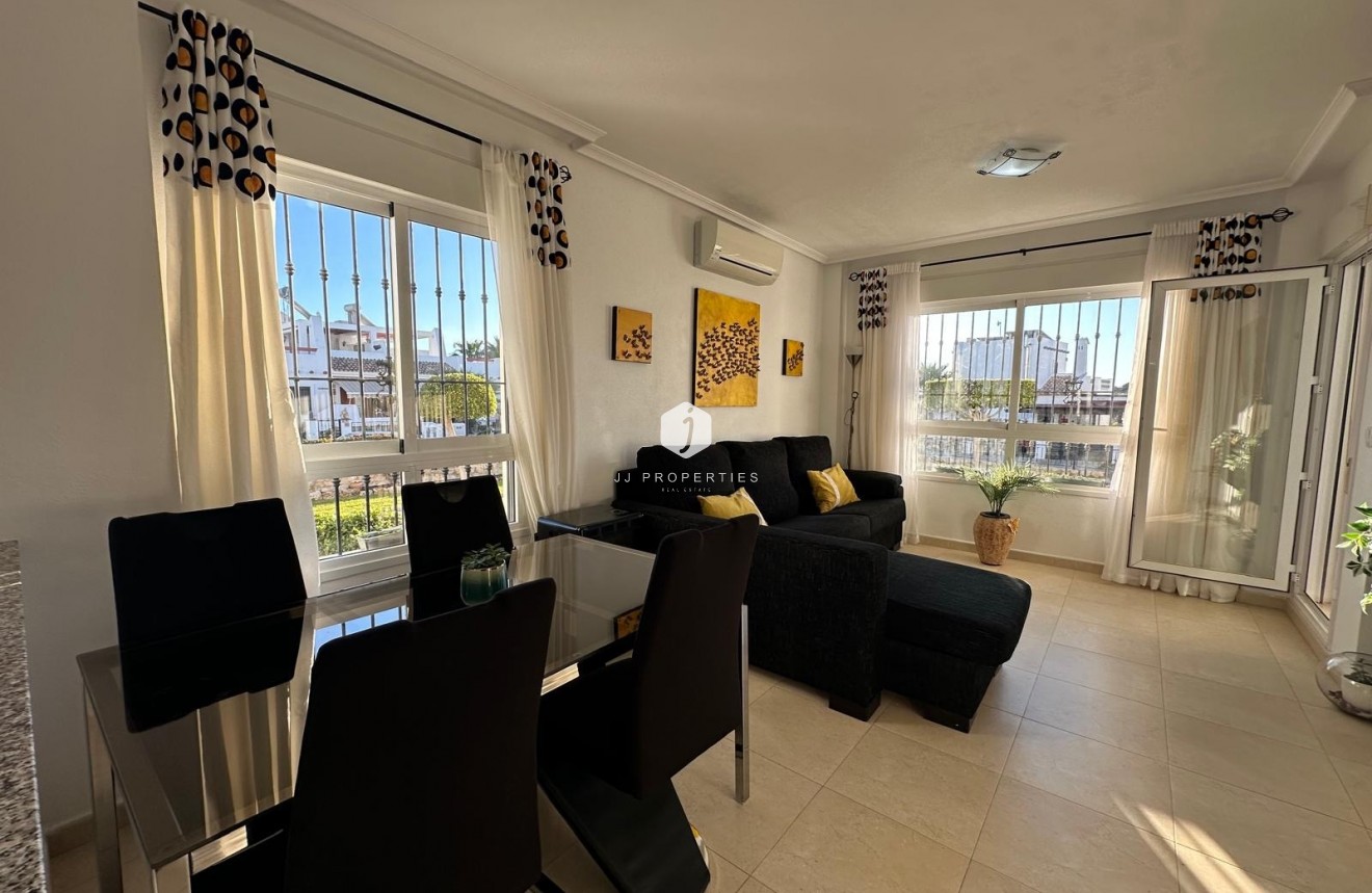 Resale - Apartment / flat -
Campoamor - Costa Blanca