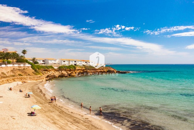 Resale - Apartment / flat -
Campoamor - Costa Blanca