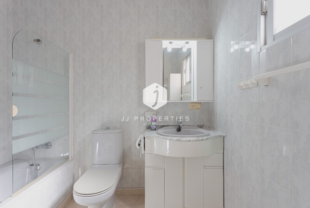 Tweedehands - Villa -
Torrevieja - Costa Blanca