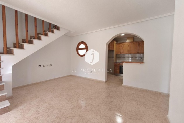 Resale - Chalet -
Orihuela Costa - La Ceñuela