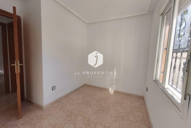 Resale - Chalet -
Orihuela Costa - La Ceñuela