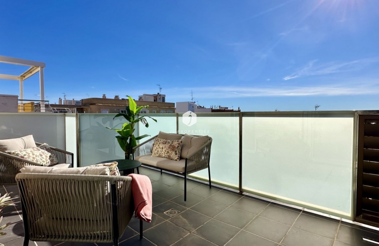 Resale - Apartment / flat -
Torrevieja - Costa Blanca