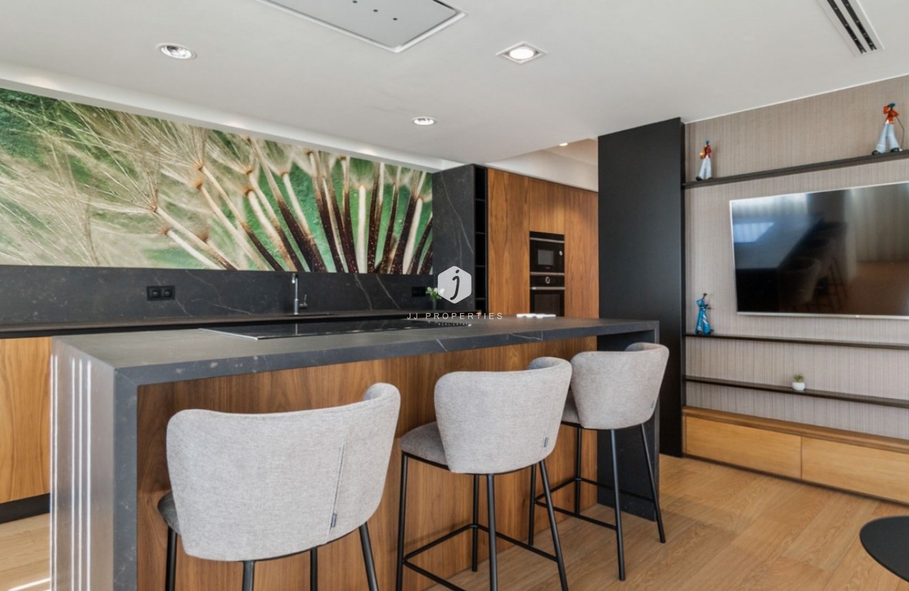 Resale - Apartment / flat -
Torrevieja - Costa Blanca