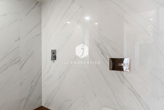 Resale - Apartment / flat -
Torrevieja - Costa Blanca