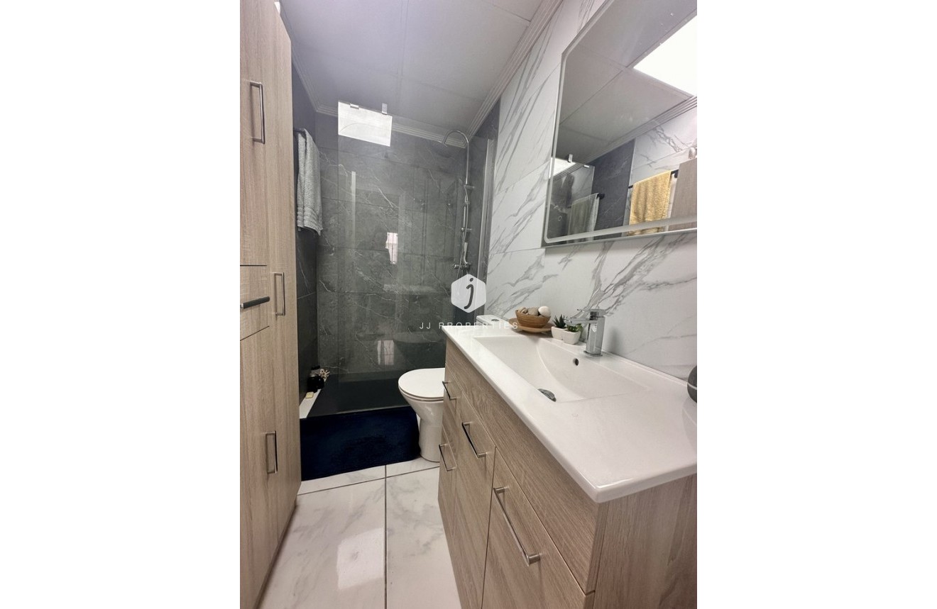 Resale - Chalet -
Orihuela Costa - Ciñuelica