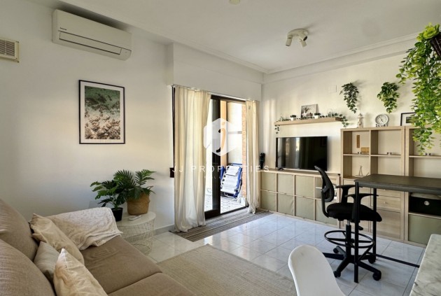 Resale - Apartment / flat -
Torrevieja - Costa Blanca