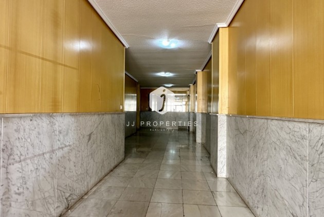 Resale - Apartment / flat -
Torrevieja - Costa Blanca