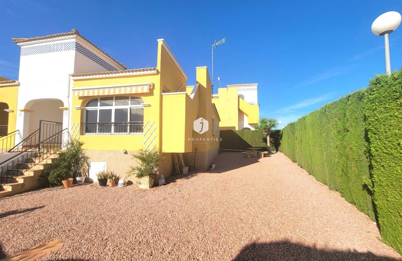 Resale - Chalet -
Los Montesinos - Los Montesinos - Urb. La Herrada