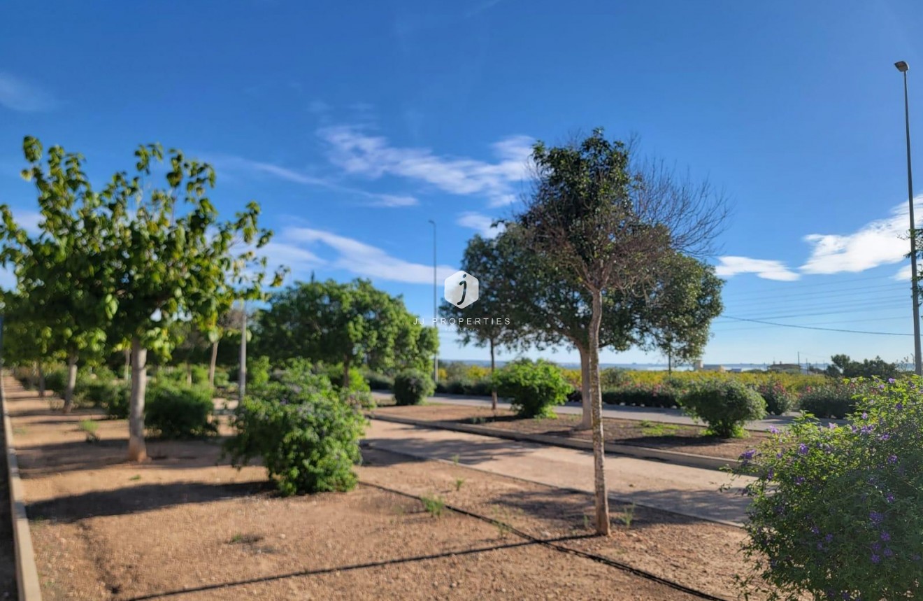 Resale - Chalet -
Los Montesinos - Los Montesinos - Urb. La Herrada