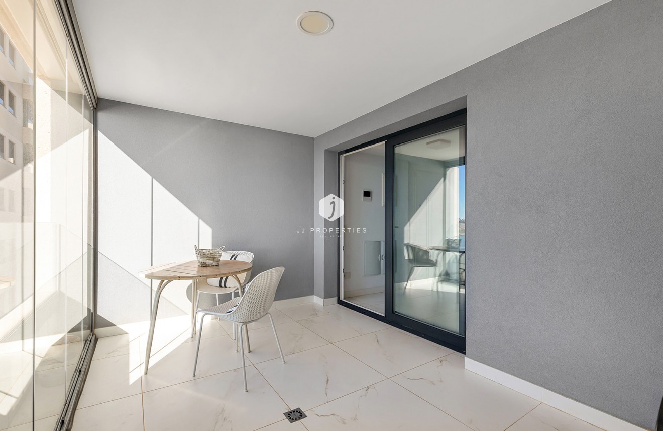 Resale - Apartment / flat -
Torrevieja - Costa Blanca