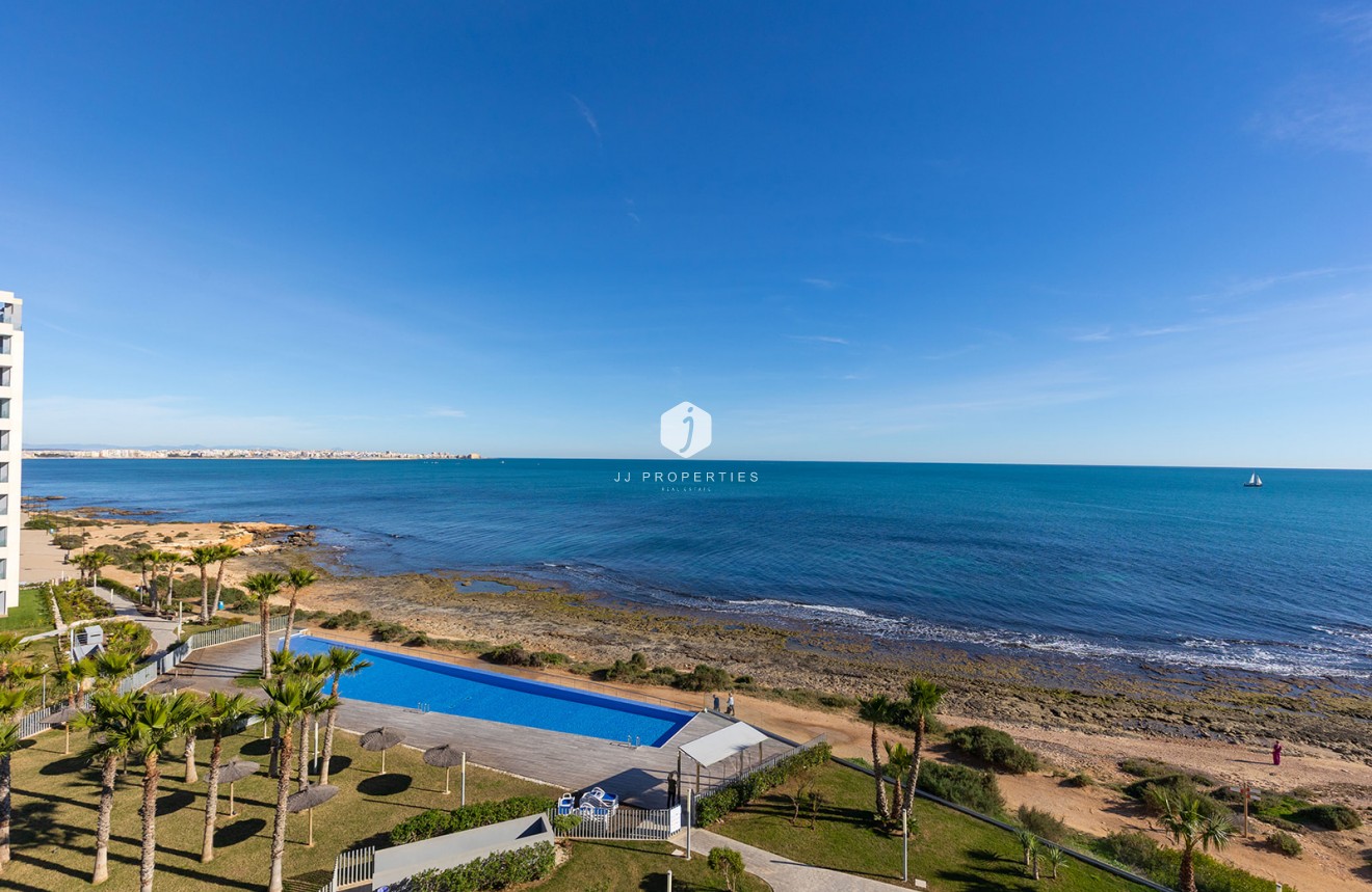 Resale - Apartment / flat -
Torrevieja - Costa Blanca