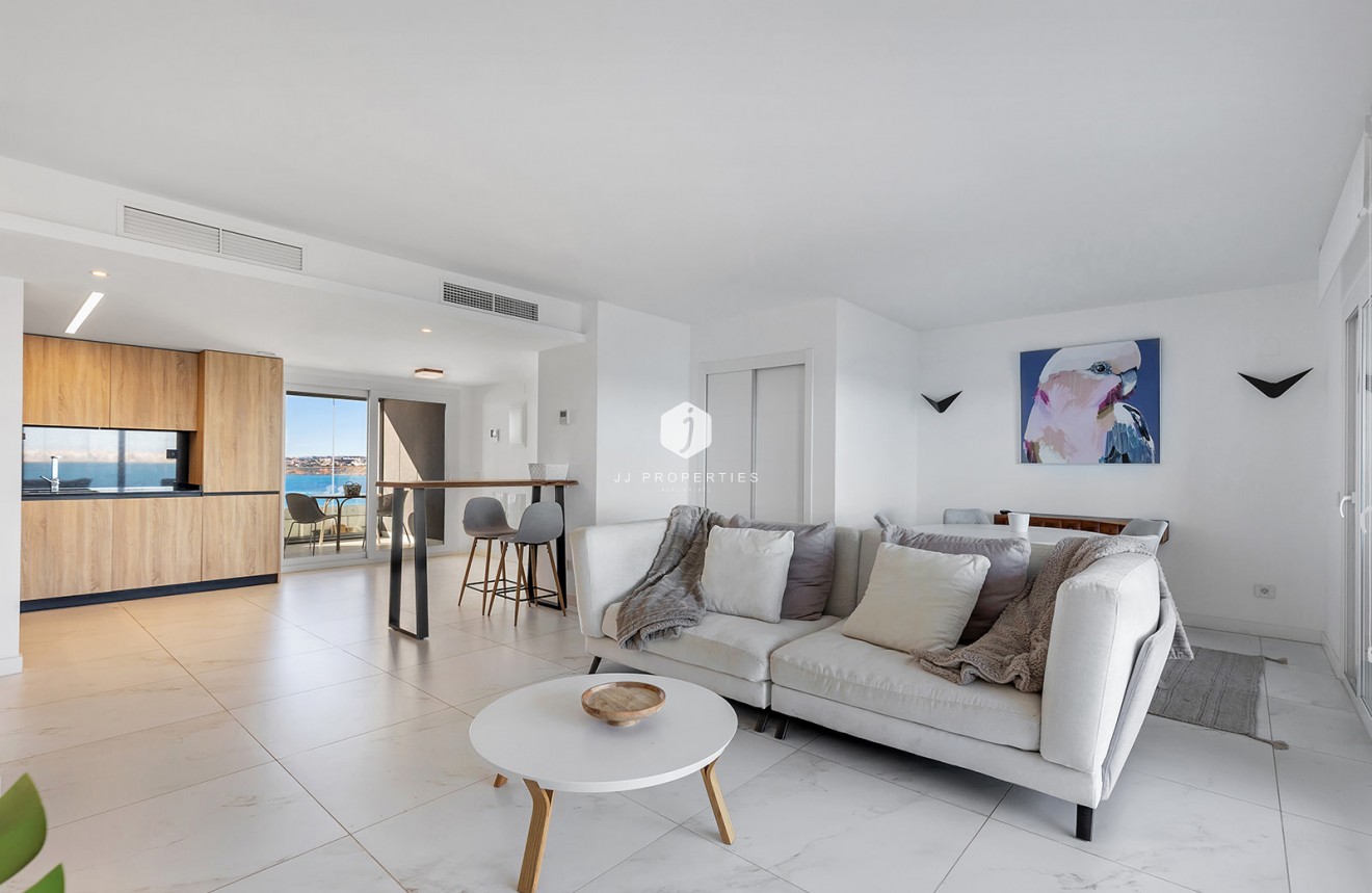 Resale - Apartment / flat -
Torrevieja - Costa Blanca