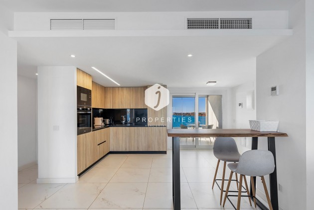 Resale - Apartment / flat -
Torrevieja - Costa Blanca