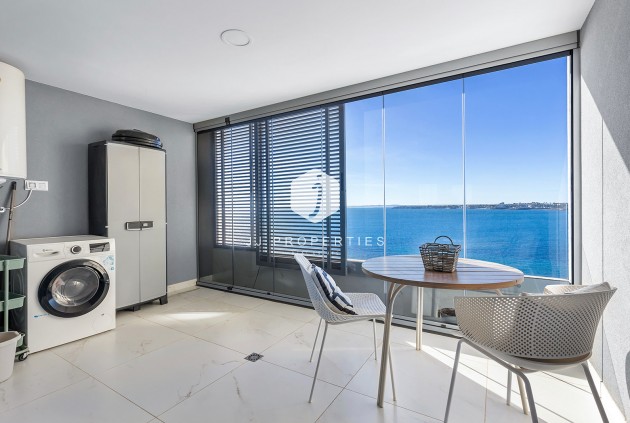 Resale - Apartment / flat -
Torrevieja - Costa Blanca