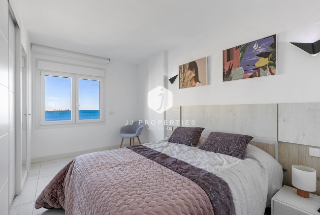 Resale - Apartment / flat -
Torrevieja - Costa Blanca