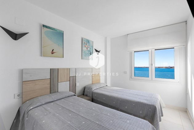 Resale - Apartment / flat -
Torrevieja - Costa Blanca