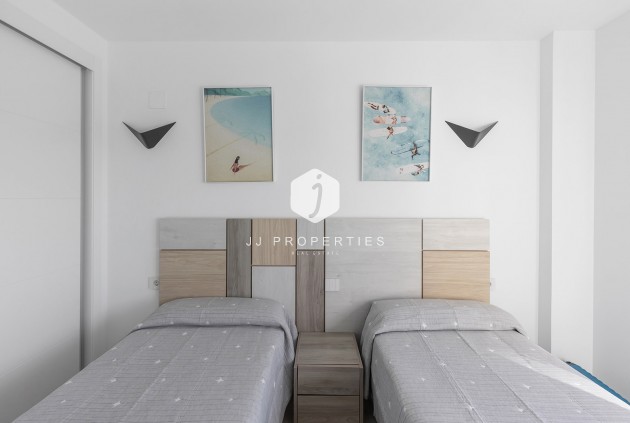 Resale - Apartment / flat -
Torrevieja - Costa Blanca