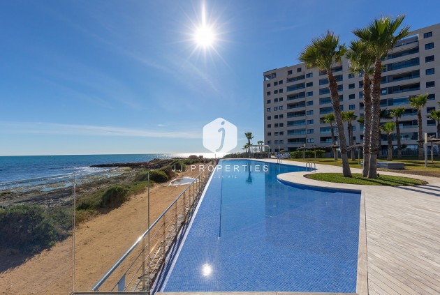 Resale - Apartment / flat -
Torrevieja - Costa Blanca