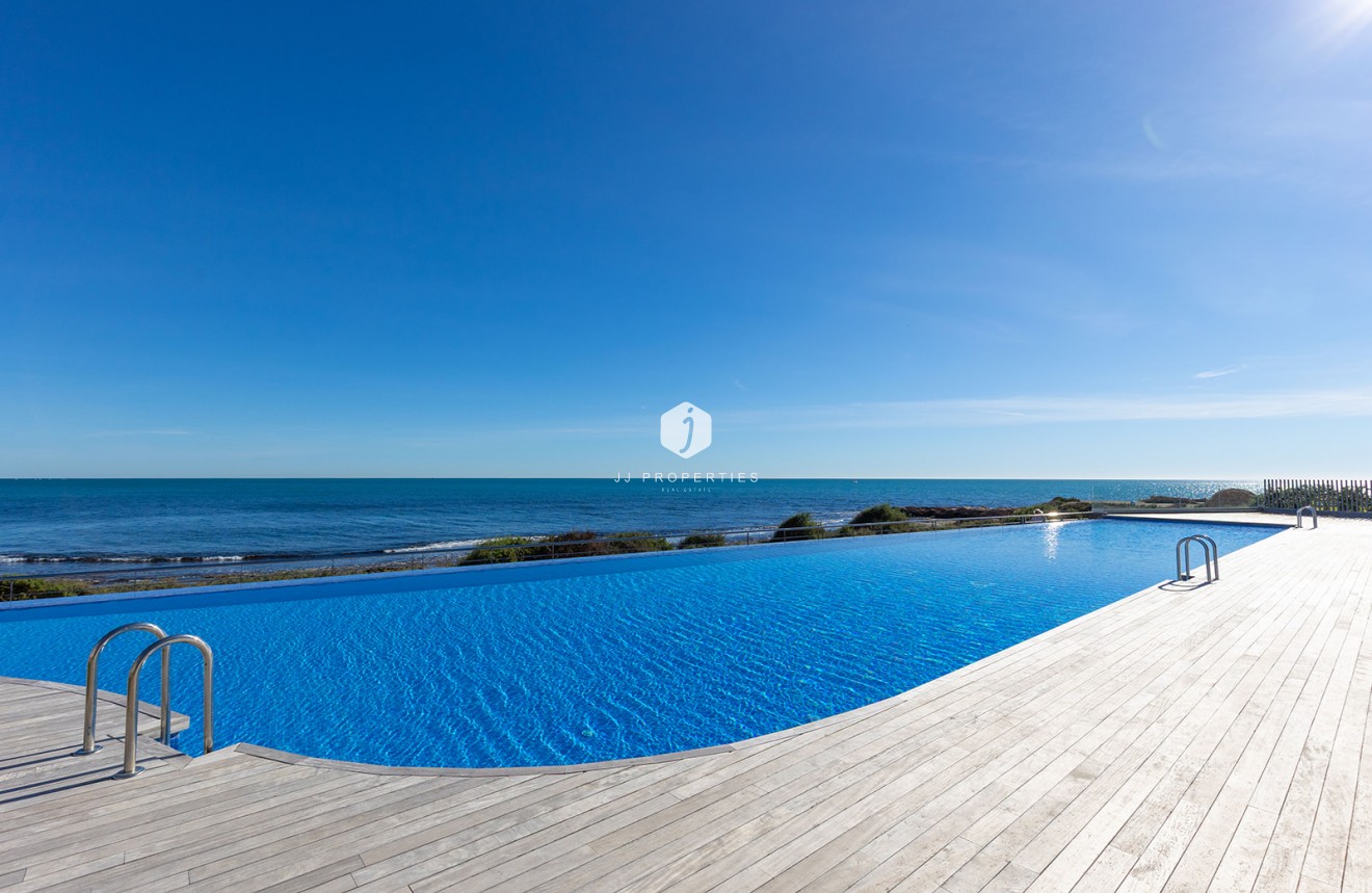 Resale - Apartment / flat -
Torrevieja - Costa Blanca