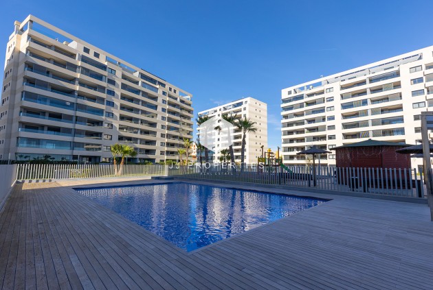 Resale - Apartment / flat -
Torrevieja - Costa Blanca