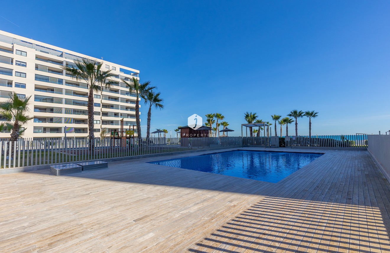 Resale - Apartment / flat -
Torrevieja - Costa Blanca