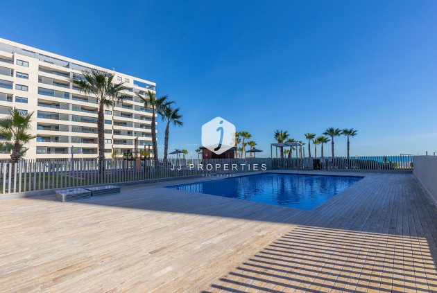 Resale - Apartment / flat -
Torrevieja - Costa Blanca