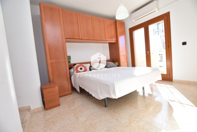 Resale - Chalet -
Orihuela Costa - Costa Blanca