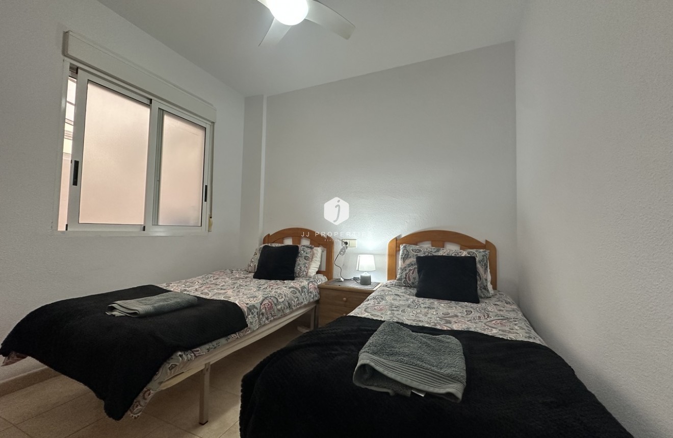 Resale - Apartment / flat -
La Zenia - Costa Blanca