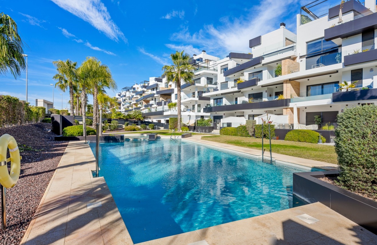 Resale - Apartment / flat -
Orihuela Costa - Costa Blanca