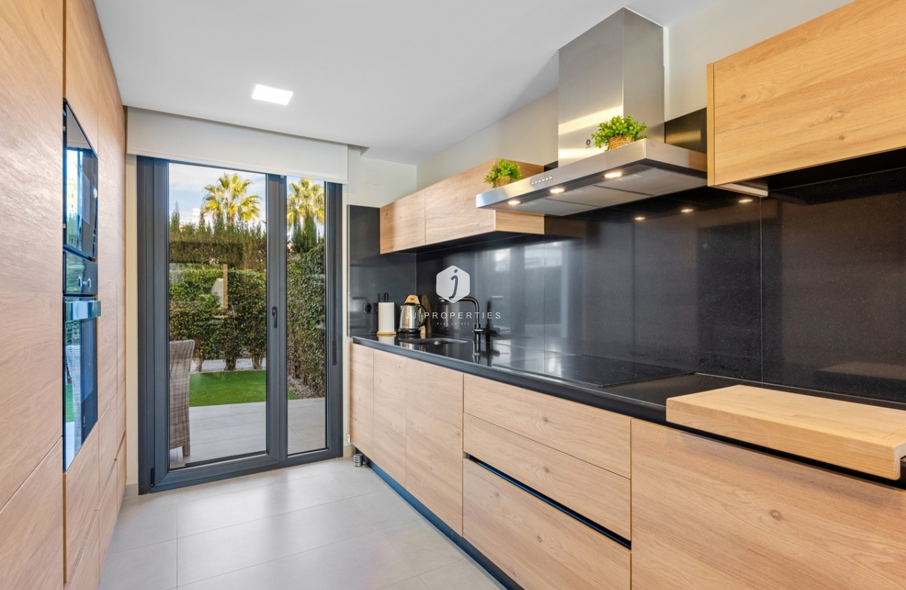 Resale - Apartment / flat -
Orihuela Costa - Costa Blanca