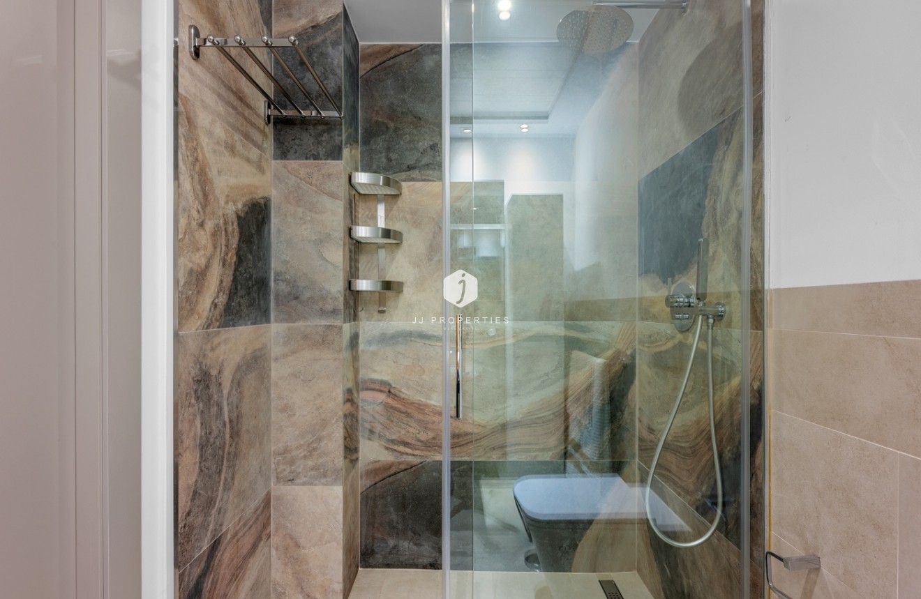 Resale - Apartment / flat -
Orihuela Costa - Costa Blanca