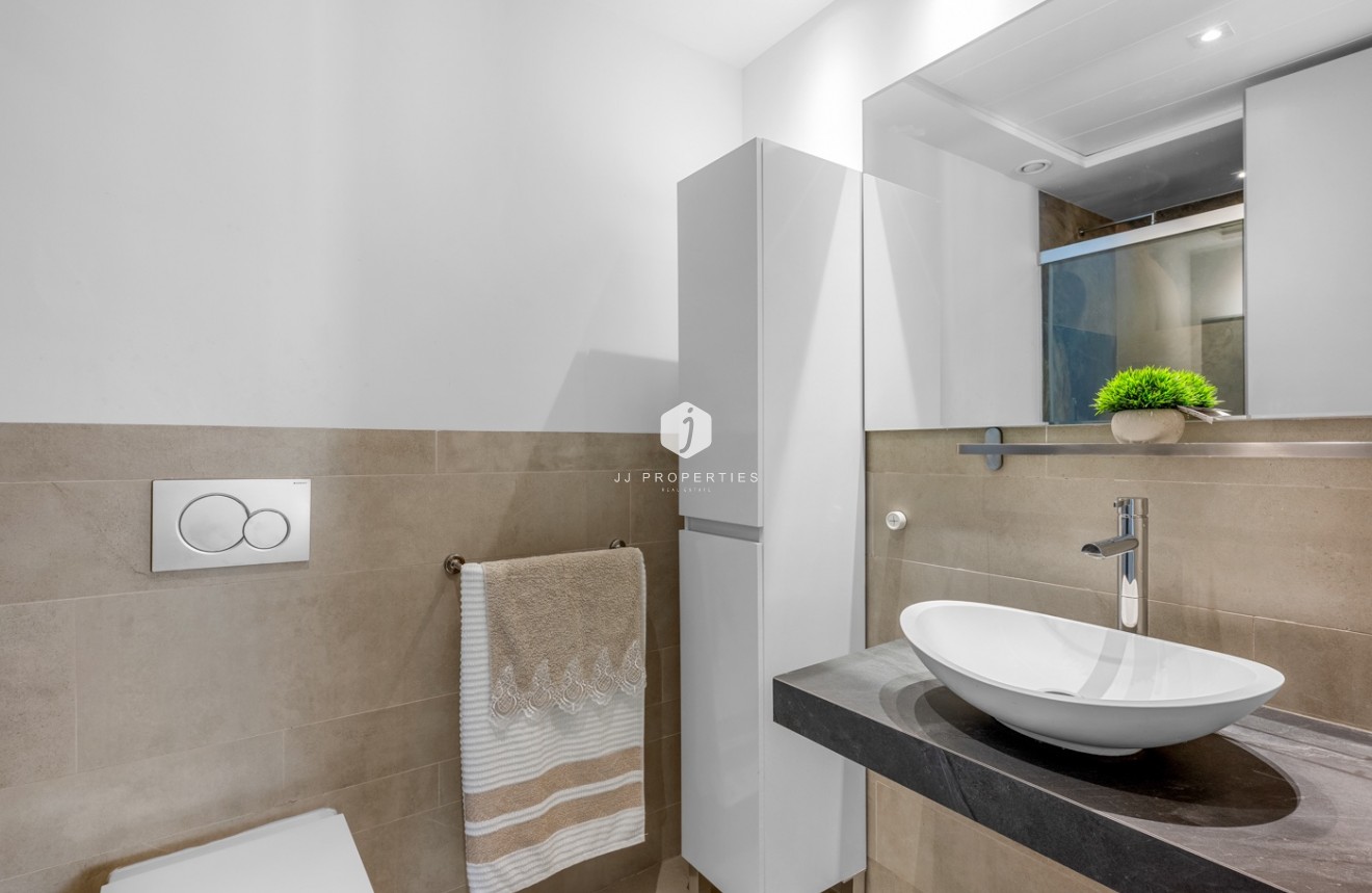 Resale - Apartment / flat -
Orihuela Costa - Costa Blanca