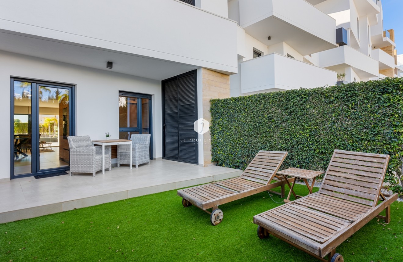 Resale - Apartment / flat -
Orihuela Costa - Costa Blanca