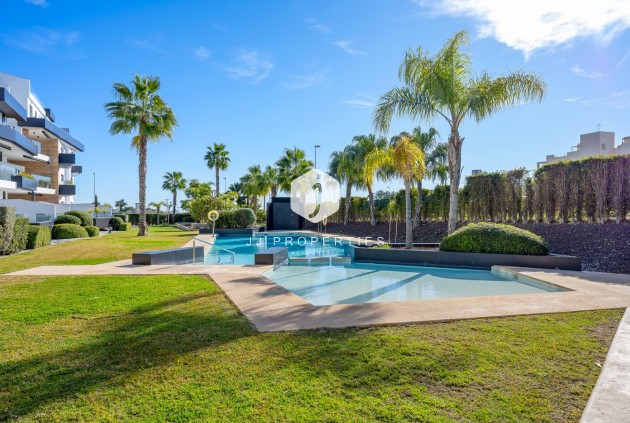 Resale - Apartment / flat -
Orihuela Costa - Costa Blanca