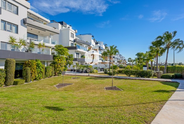 Resale - Apartment / flat -
Orihuela Costa - Costa Blanca
