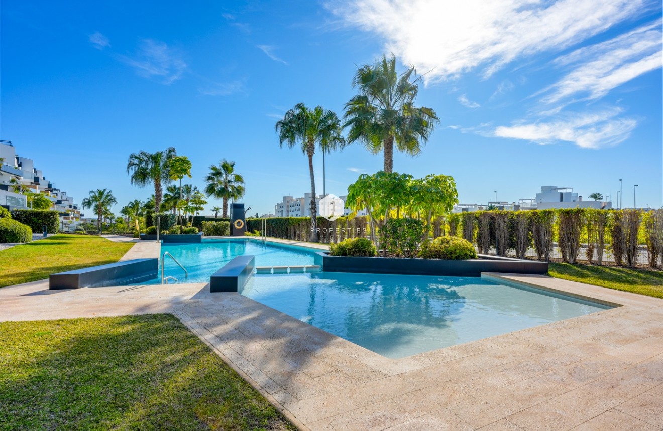 Resale - Apartment / flat -
Orihuela Costa - Costa Blanca