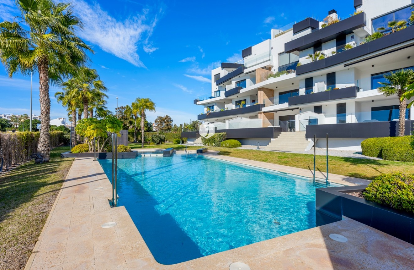 Resale - Apartment / flat -
Orihuela Costa - Costa Blanca