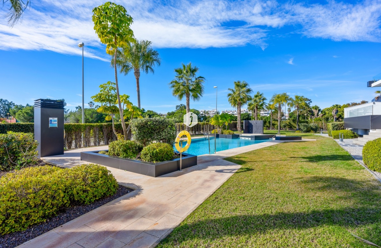 Resale - Apartment / flat -
Orihuela Costa - Costa Blanca