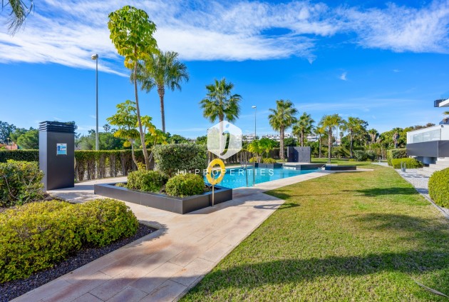 Resale - Apartment / flat -
Orihuela Costa - Costa Blanca