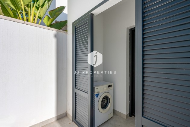 Aus zweiter Hand - Villa -
Orihuela Costa - Costa Blanca