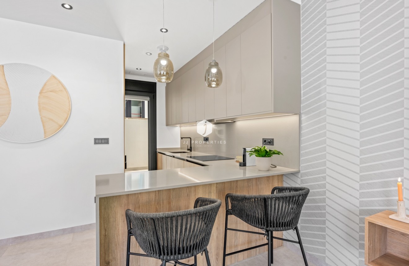 Aus zweiter Hand - Villa -
Orihuela Costa - Costa Blanca