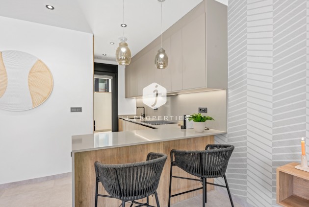 Aus zweiter Hand - Villa -
Orihuela Costa - Costa Blanca